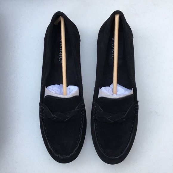 NIB Vionic Montara Suede Loafer Moccasin Flat - Picture 2 of 11